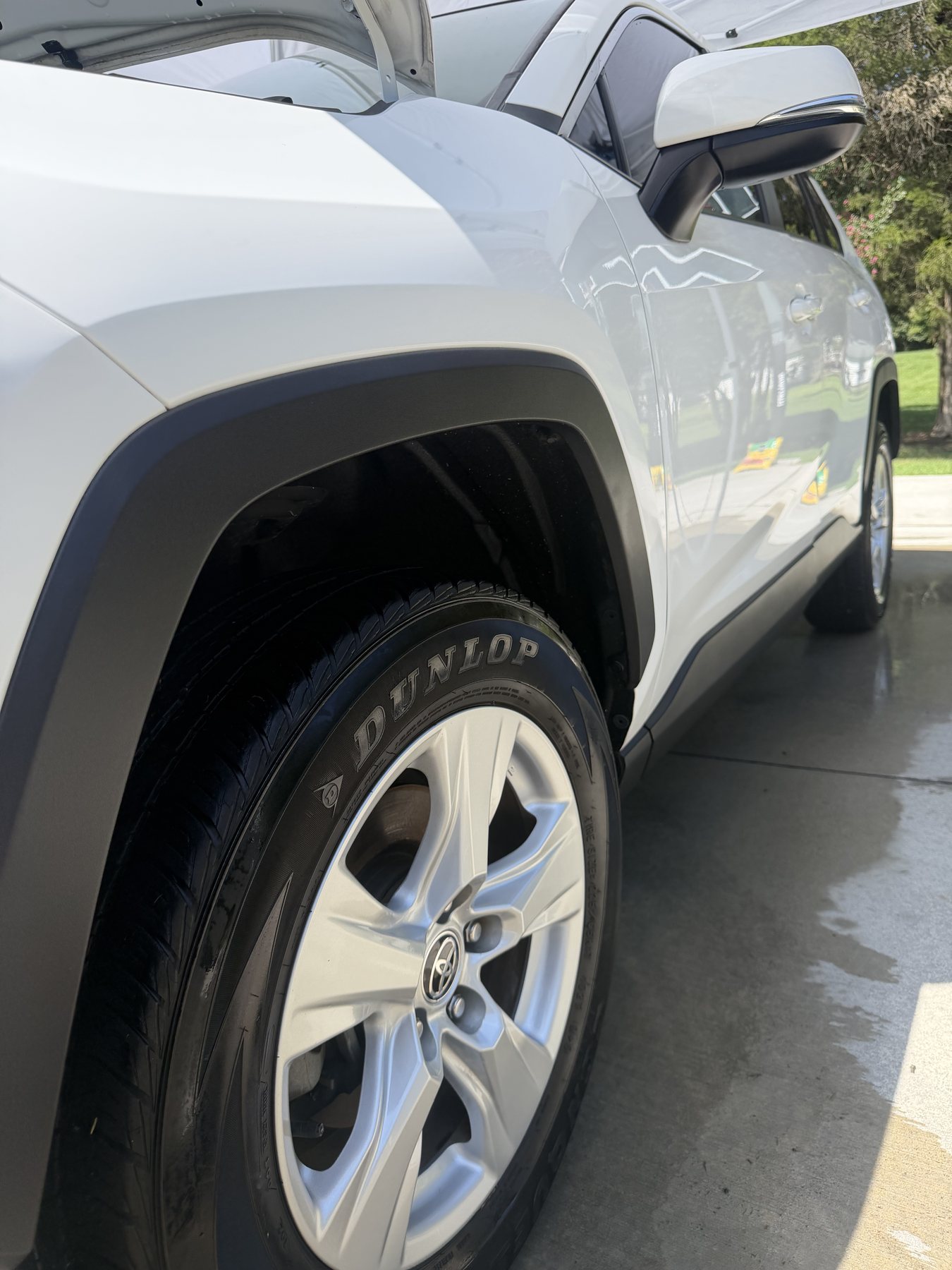 Toyota RAV4 polished exterior after detailing