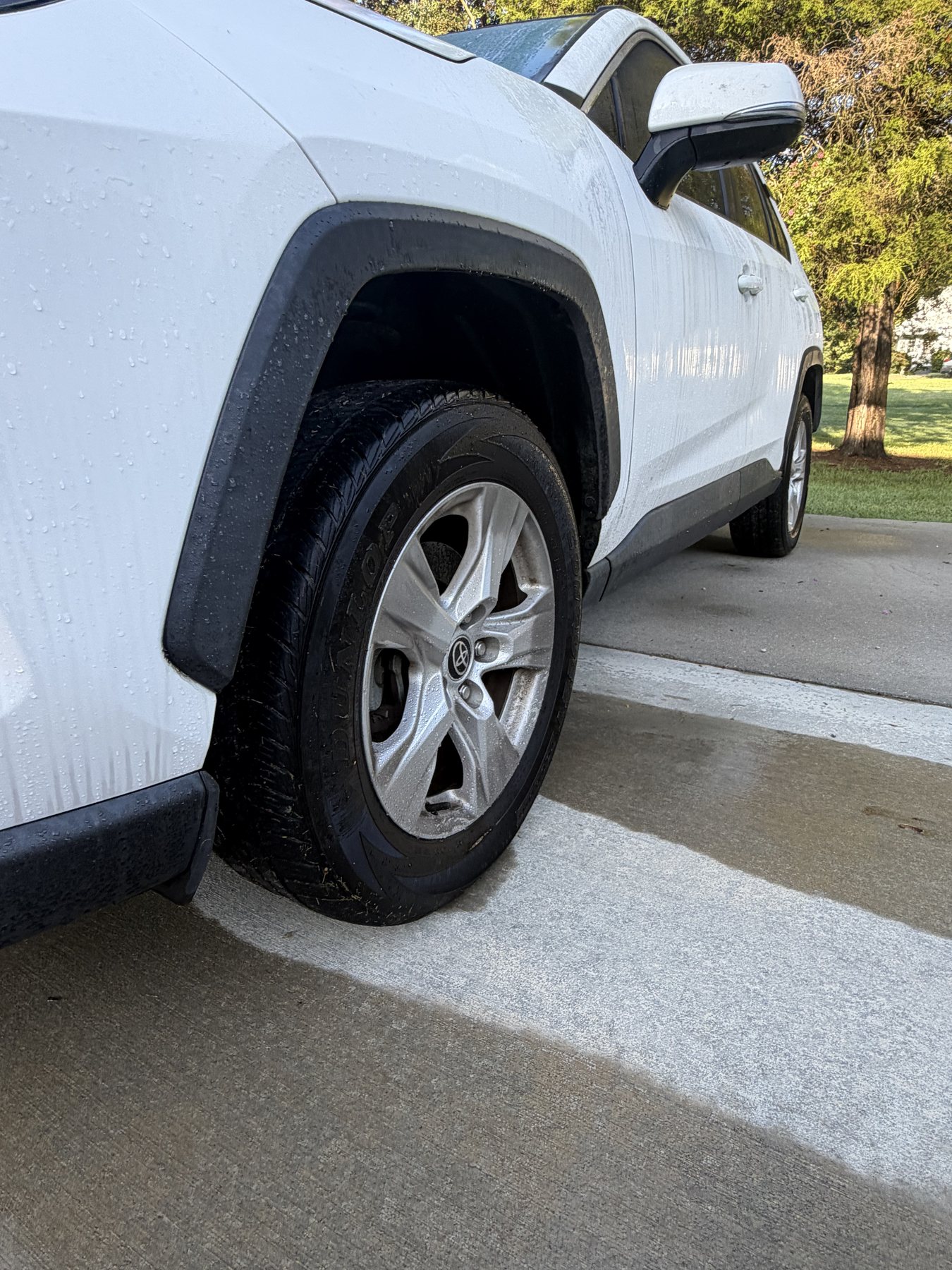 Toyota RAV4 exterior before final detailing